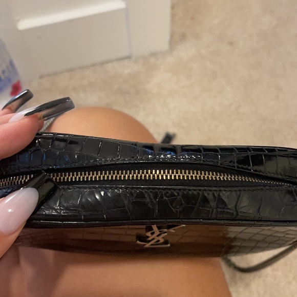 Mint condition ysl bag - Picture 4 of 5